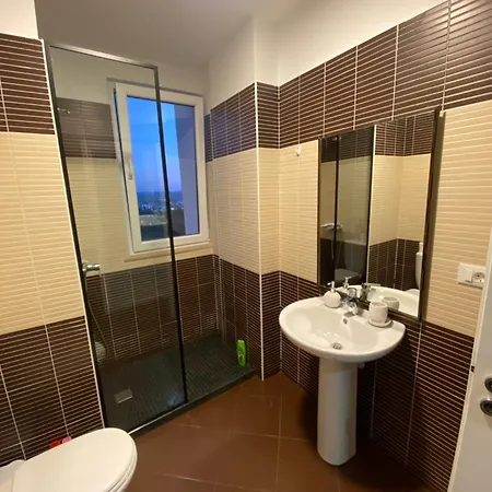 Apartament Sunny Overlooking *